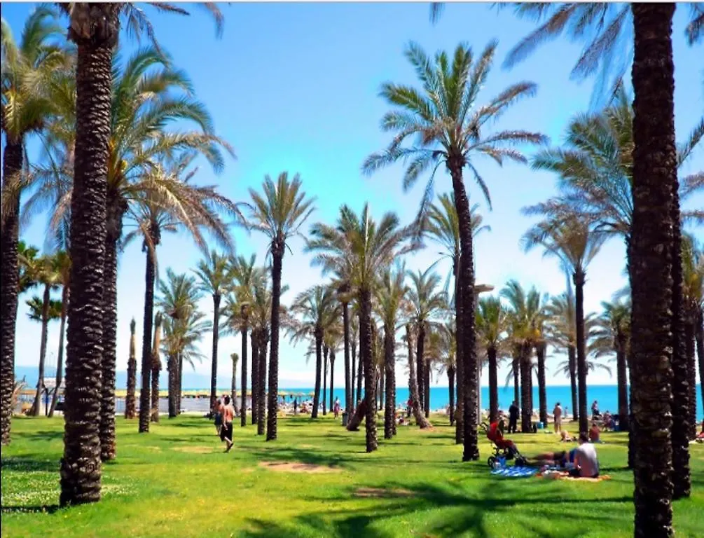 דירות טורמולינוס La Carihuela Pasaje